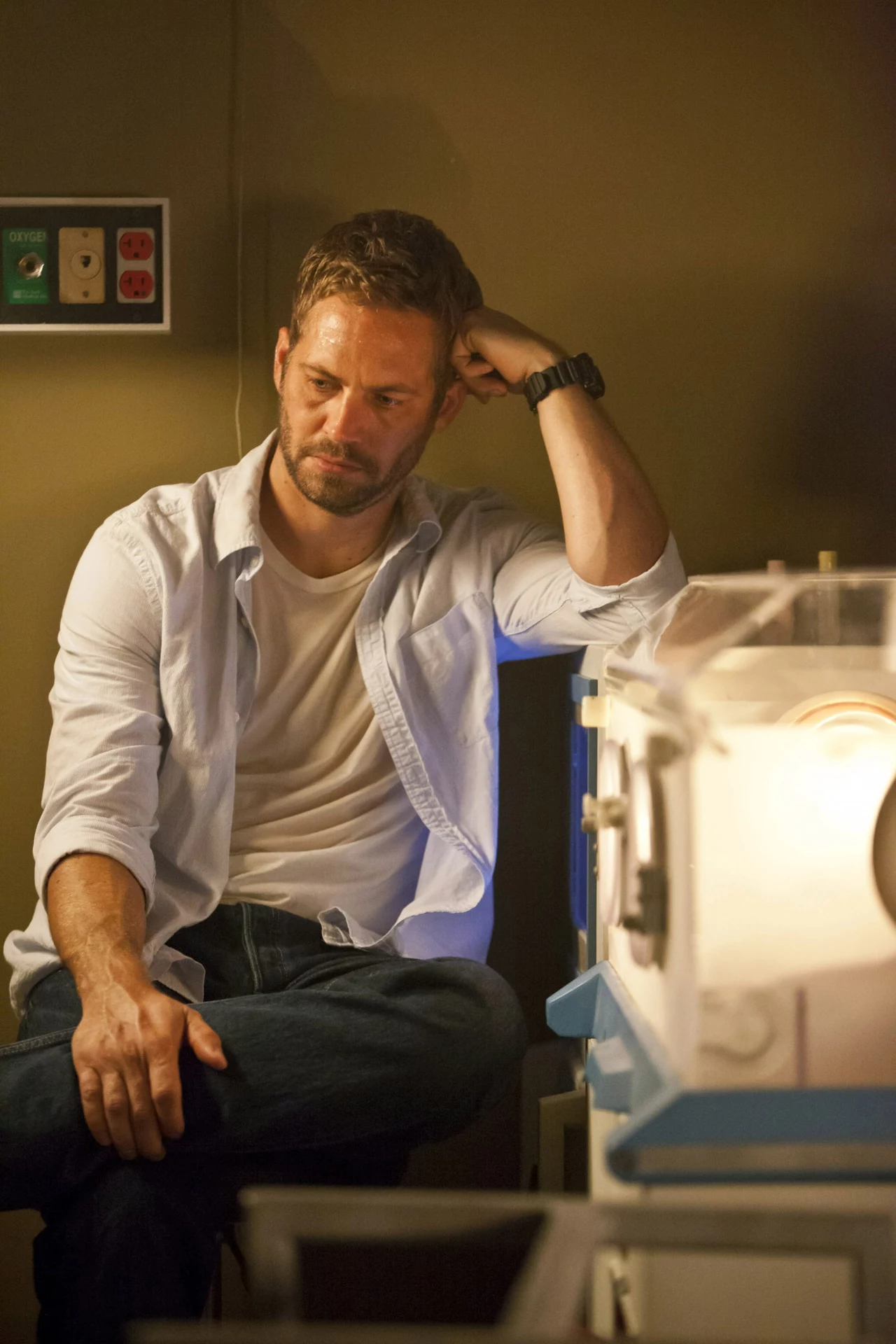 Paul Walker stracił życie 30 listopada 2013 roku w wypadku samochodowym. Gwiazdor brał tego dnia udział w akcji charytatywnej. Osierocił córkę. Przyczyną zgonu aktora były urazy i poparzenia odniesione w wyniku tego tragicznego wydarzenia. Zginął na miejscu spalony żywcem. Paul Walker stracił życie 30 listopada 2013 roku w wypadku samochodowym. Gwiazdor brał tego dnia udział w akcji charytatywnej. Osierocił córkę. Przyczyną zgonu aktora były urazy i poparzenia odniesione w wyniku tego tragicznego wydarzenia. Zginął na miejscu spalony żywcem.