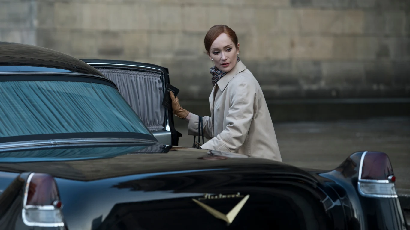 Lotte Verbeek w scenie z filmu "Ukryta gra" Lotte Verbeek w scenie z filmu "Ukryta gra"