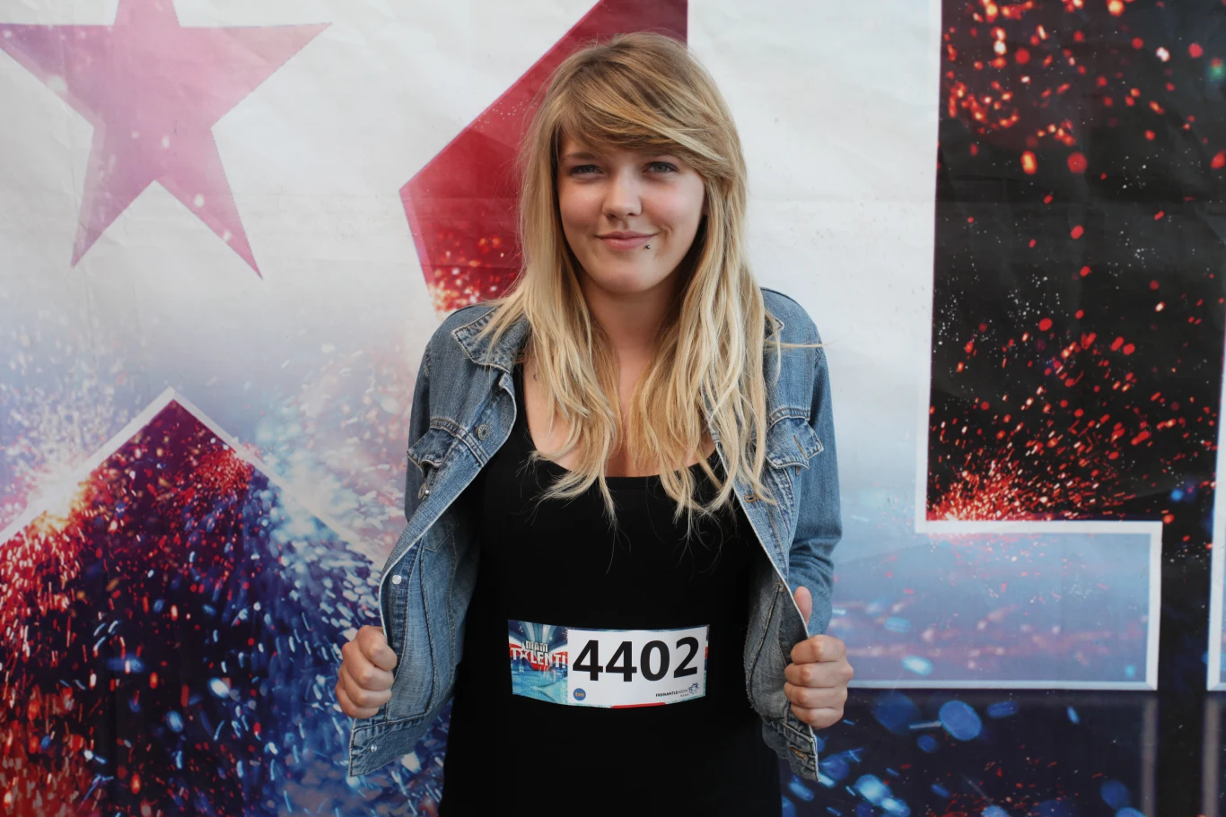 Daria Zawiałow w czwartej edycji "Mam talent" (2011) doszła do półfinału. Dwa i trzy lata później próbowała swoich sił w innym show TVN - "X Factor". Kariera wokalistki na dobre wystartowała w 2016 r. za sprawą singla "Malinowy chruśniak". W marcu 2017 r. wydała pierwszą płytę "A kysz!", a w marcu 2019 r. - kolejny album "Helsinki" z przebojami "Nie dobiję się do ciebie", "Szarówka" i "Hej hej".