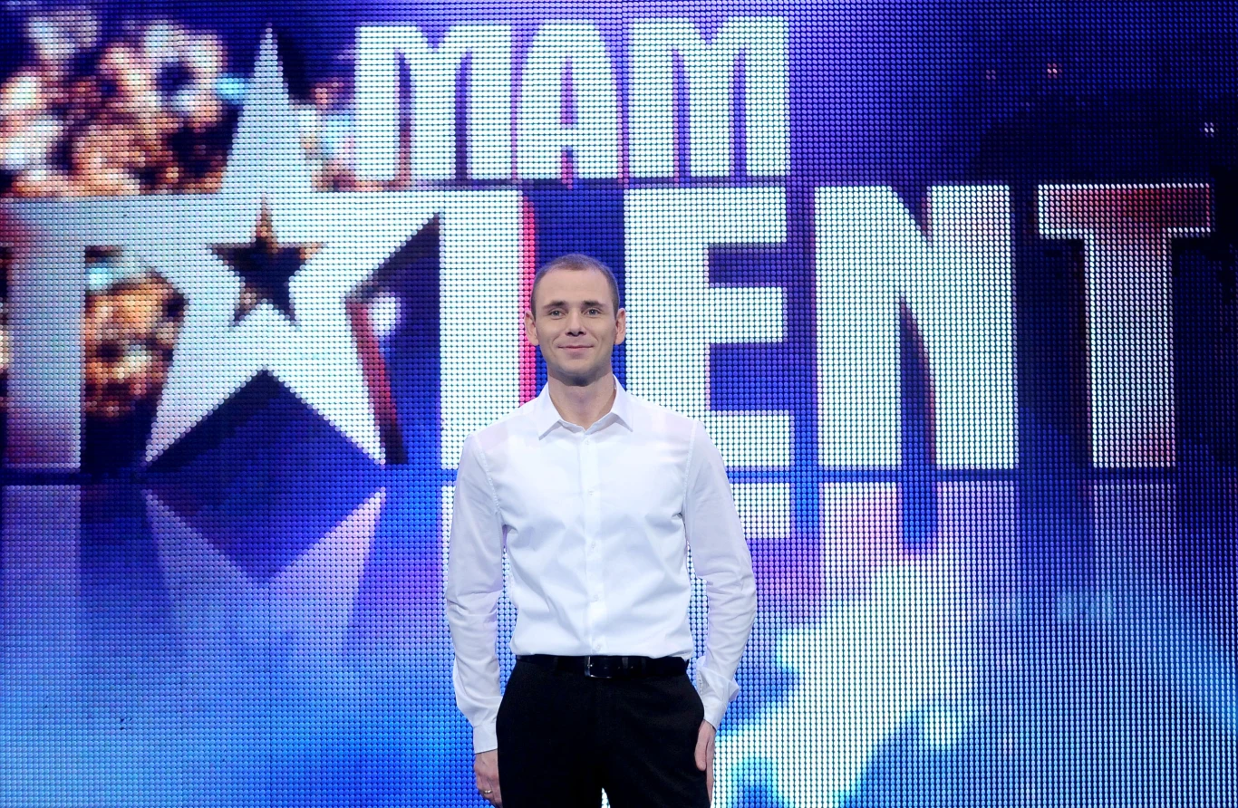 Akordeonista Marcin Wyrostek został zwycięzcą drugiej edycji "Mam talent". Jego płyty cieszą się dużym powodzeniem - zdobywając status złota i platyny. Muzyk ma na koncie także nominacje do Fryderyków.