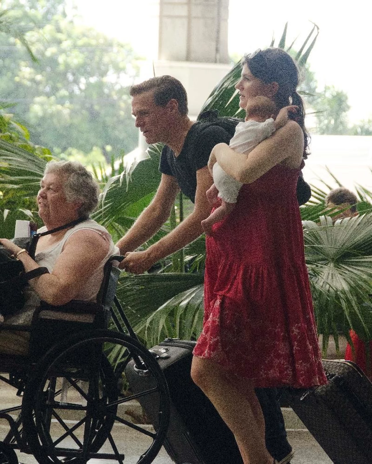 Bryan Adams ze swoją partnerką Alicią Grimaldi w 2011 r. Brytyjska aktorka jest młodsza od swojego partnera o 22 lata. Bryan Adams ze swoją partnerką Alicią Grimaldi w 2011 r. Brytyjska aktorka jest młodsza od swojego partnera o 22 lata.