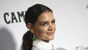 Katie Holmes w kreacji z głębokim dekoltem 