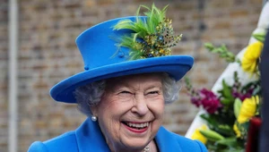 Królowa Elżbieta rezygnuje z naturalnych futer 