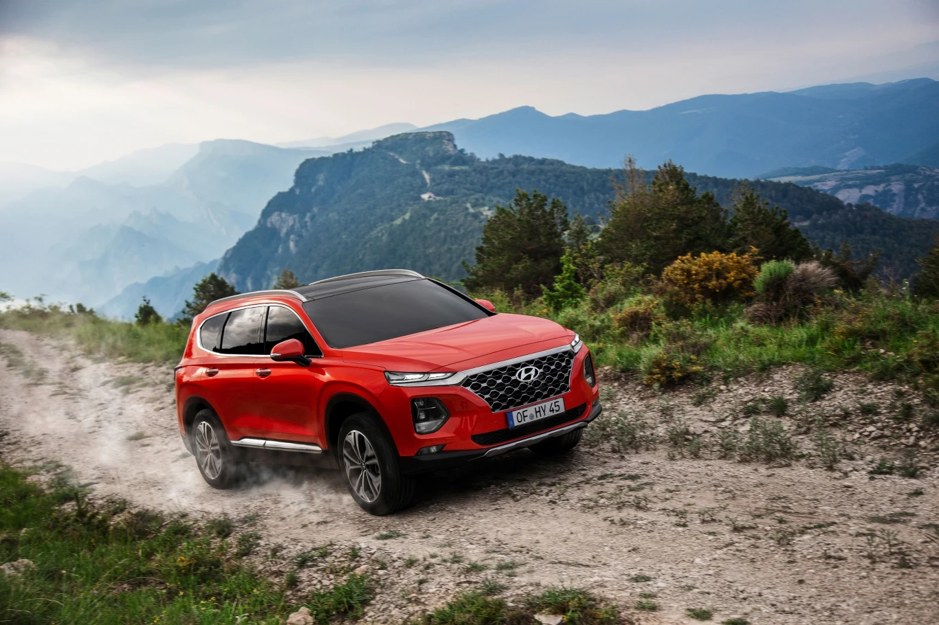 Nowego Hyundaia Santa Fe kupimy w tej chwili z upustem sięgającym nawet 12 tys. zł 