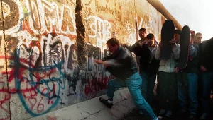 30 lat temu upadł mur berliński