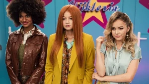 ​"#Jestem M. Misfit": Kolorowy zawrót głowy [recenzja]