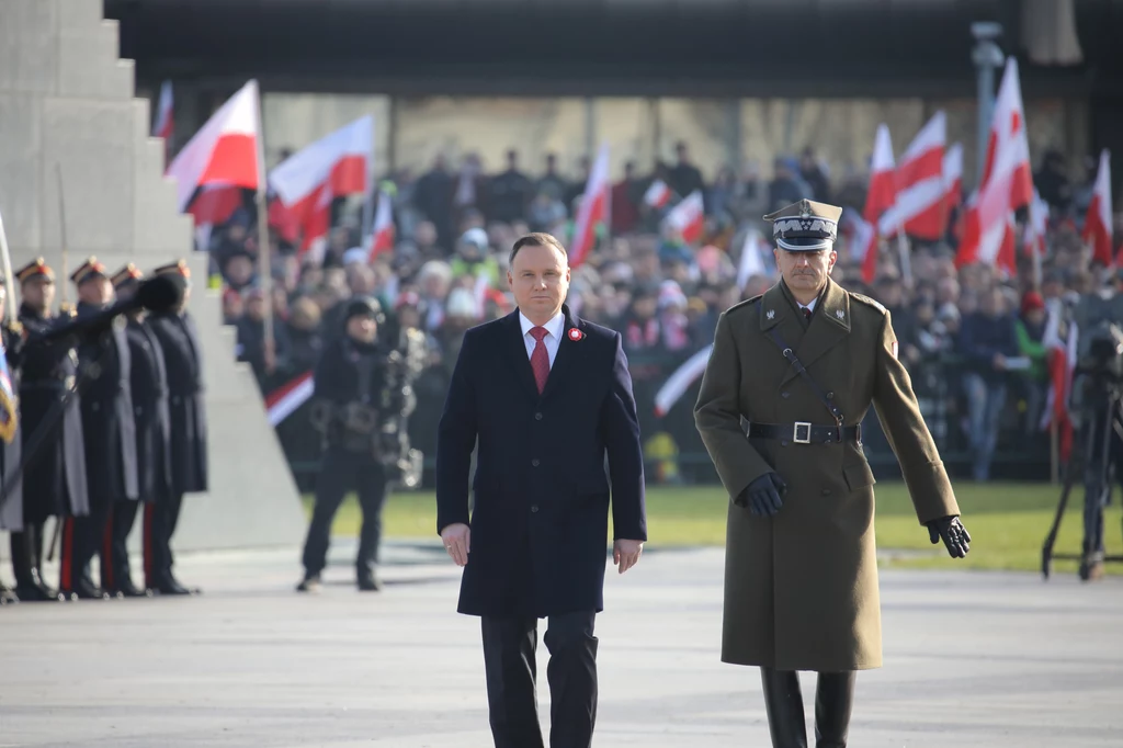 Prezydent Andrzej Duda na Placu Piłsudskiego w Warszawie. Prezydent Andrzej Duda na Placu Piłsudskiego w Warszawie.