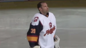 Petr Czech coraz lepiej radzi sobie w hokeju