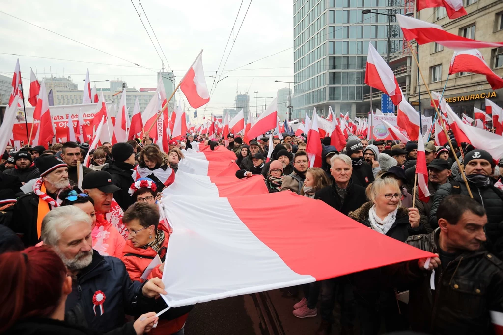 Uczestnicy Marszu Niepodległości w Warszawie Uczestnicy Marszu Niepodległości w Warszawie