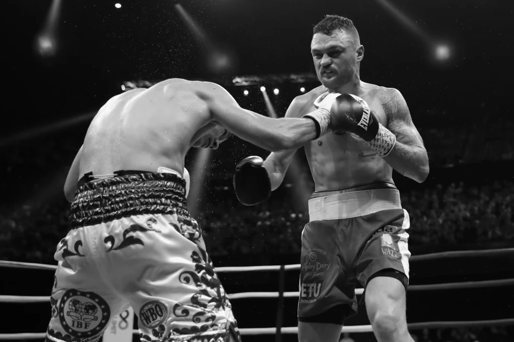 Dwight Ritchie (przodem) Dwight Ritchie (przodem)