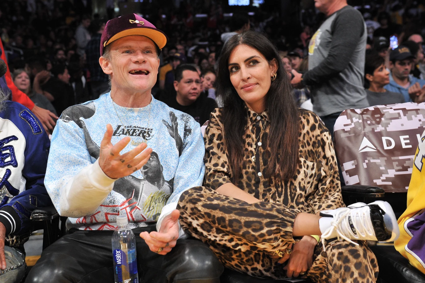 Flea i jego młodsza o 18 lat żona Melody Ehsani, którą poślubił pod koniec października 2019 r.