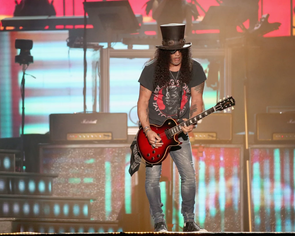 Slash wrócił do zespołu w 2016 roku