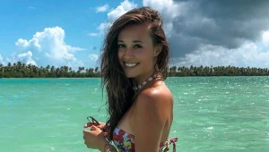 Wakacje w listopadzie? Izabella Krzan w bikini