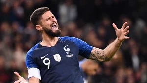 Kapitan reprezentacji Francji Olivier Giroud