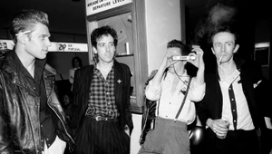 Członkowie The Clash. Od lewej: Paul Simonon, Mick Jones, Joe Strummer i Terry Chimes