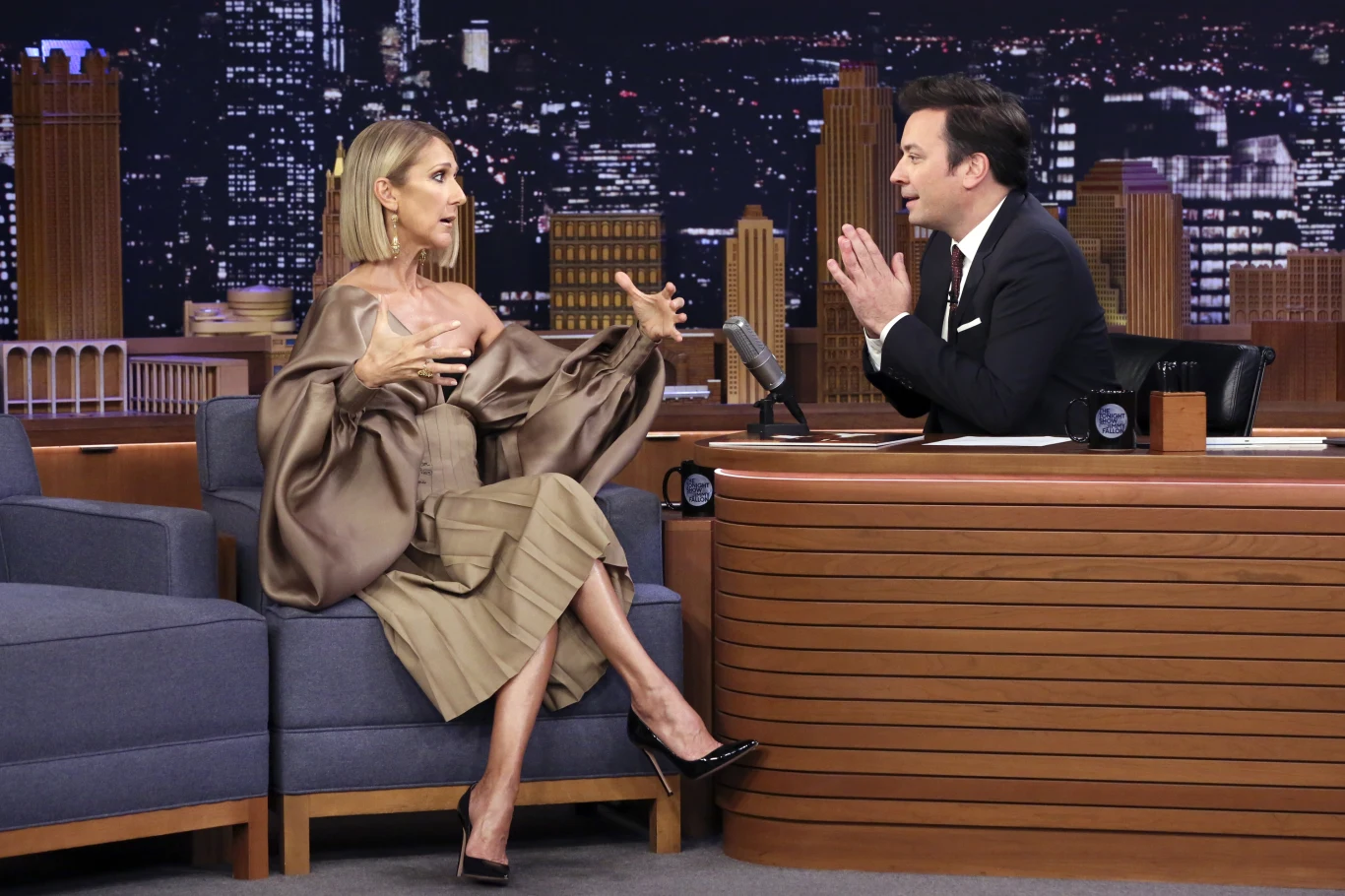 Celine Dion w różnych kreacjach tego samego dnia w Nowym Jorku - w programie u Jimmy'ego Fallona