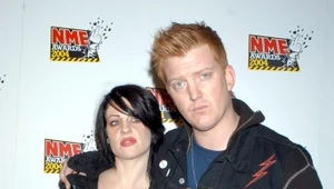 Brody Dalle i Josh Homme w 2004 r.