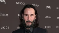 Keanu Reeves długo nie pokazywał się publicznie z żadną kobietą po tym, jak jego była dziewczyna zginęła tragicznie w wypadku samochodowym.