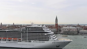 Klub tonie, a prezes płynie w rejs. Zmarzlik nie będzie miał do czego wracać