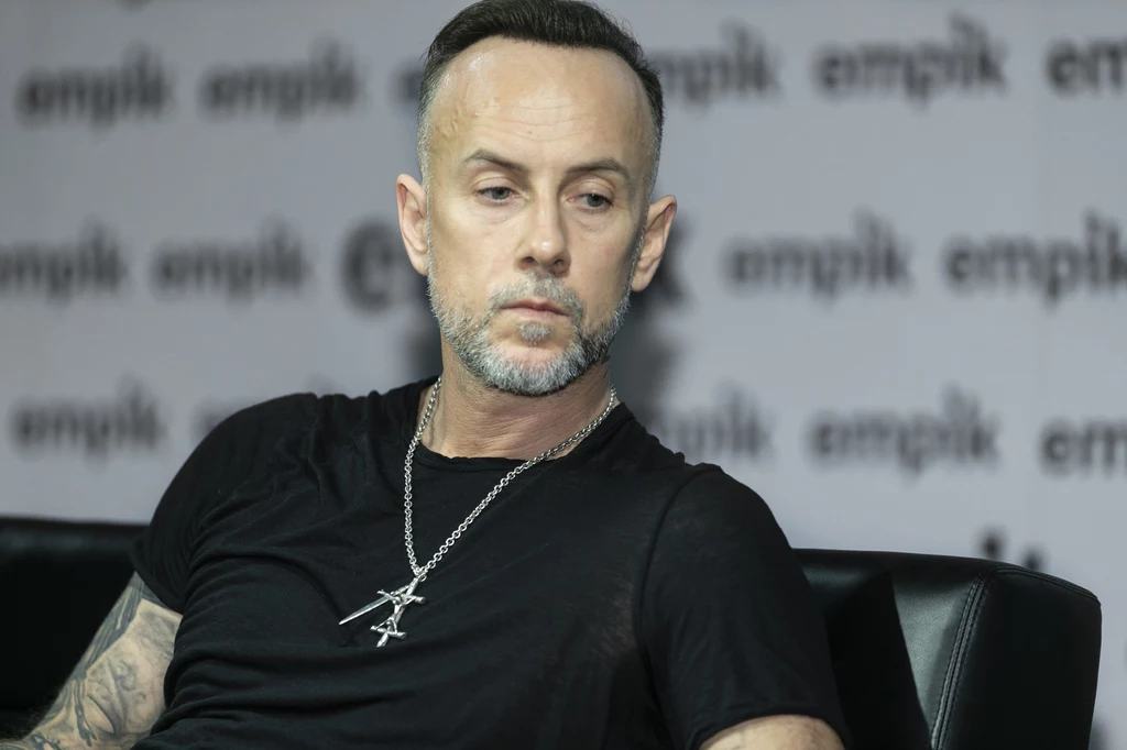 O całym zajściu Nergal poinformował za pośrednictwem Facebooka