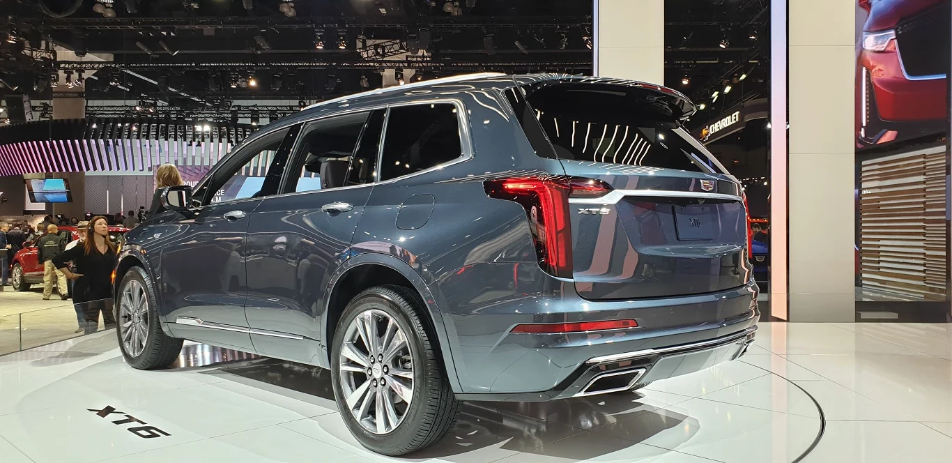 Cadillac XT6