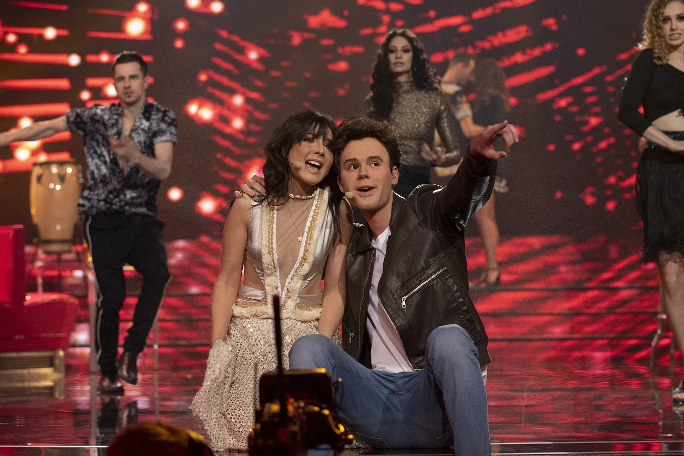 Kasia Ptasińska i Jeremi Sikorski w programie "Twoja twarz brzmi znajomo" Kasia Ptasińska i Jeremi Sikorski w programie "Twoja twarz brzmi znajomo"