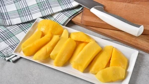 Jak obrać mango... szklanką? To prostsze, niż ci się wydaje