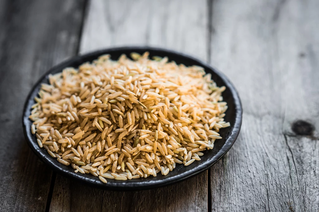 Dziki ryż - od tradycyjnego ma mniej cukru i więcej białka