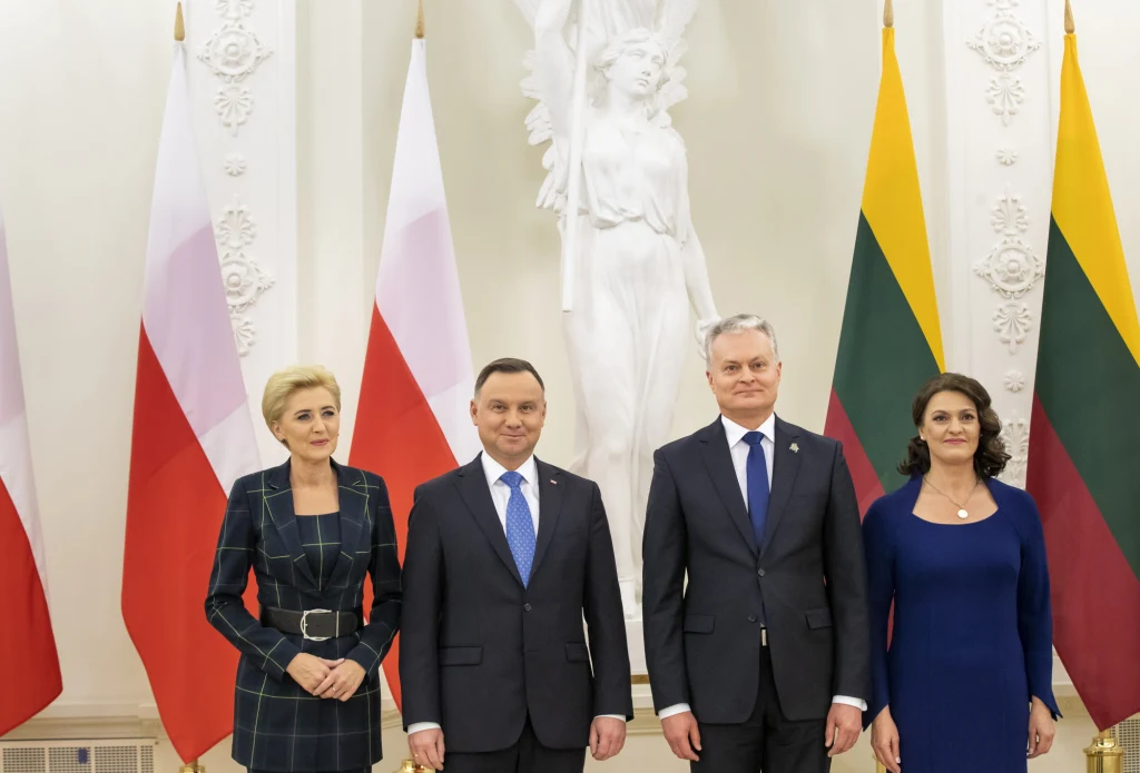 Para prezydencka z wizytą na Litwie Para prezydencka z wizytą na Litwie
