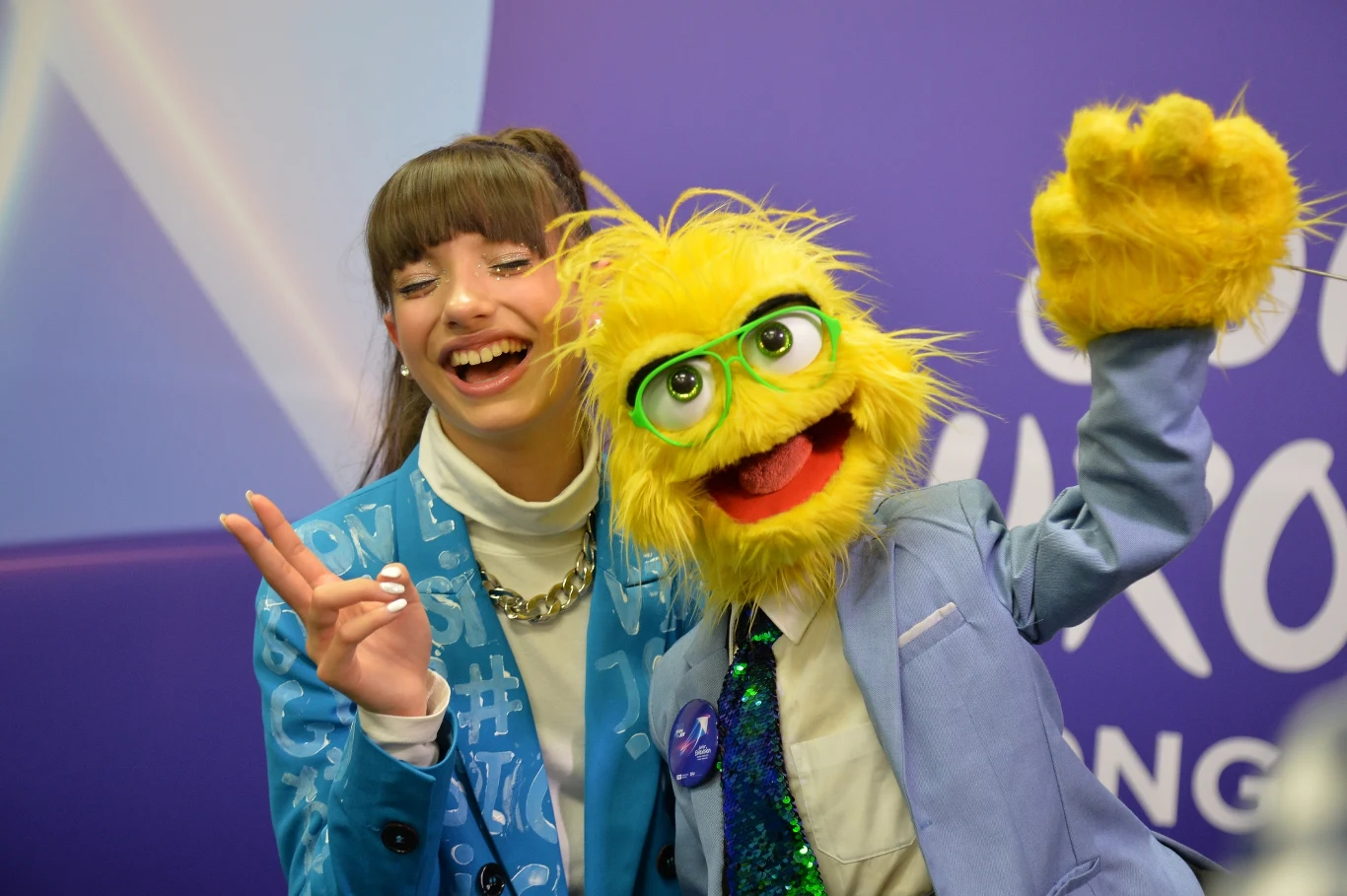 Podczas Eurowizji Junior można głosować na swojego reprezentanta. To jedna z najważniejszych różnic pomiędzy dziecięcą a dorosłą wersją Eurowizji. Fani Viki Gabor liczą na wsparcie Polaków, mobilizując do głosowania na 12-latkę. Podczas Eurowizji Junior można głosować na swojego reprezentanta. To jedna z najważniejszych różnic pomiędzy dziecięcą a dorosłą wersją Eurowizji. Fani Viki Gabor liczą na wsparcie Polaków, mobilizując do głosowania na 12-latkę.