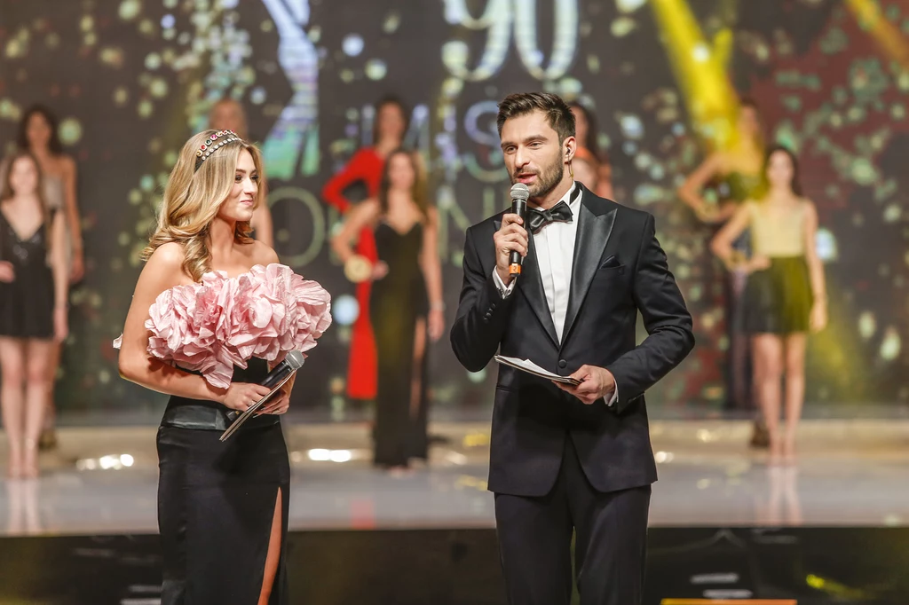 Galę poprowadzili Marcelina Zawadzka i Mateusz Hładki. Galę poprowadzili Marcelina Zawadzka i Mateusz Hładki.