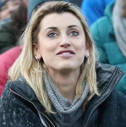 Justyna Żyła pod skocznią w Wiśle