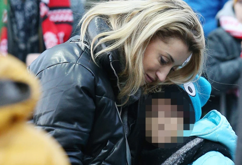 Justyna Żyła z córką pod skocznią w Wiśle Justyna Żyła z córką pod skocznią w Wiśle