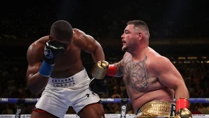 W Nowym Jorku Andy Ruiz jr sensacyjnie pokonał Anthony'ego Joshuę. w rewanżu górą był Anglik