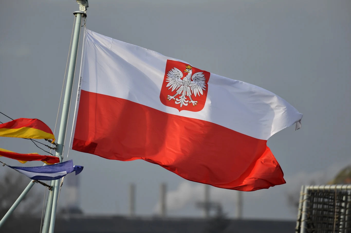 Uroczystość podniesienie bandery i proporca Marynarki Wojennej na ORP "Ślązak"