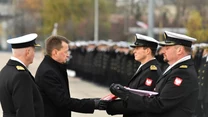 Przekazanie bandery, proporca i znaku dowódcy kmdr. Sebastianowi Kale, dowódcy ORP "Ślązak