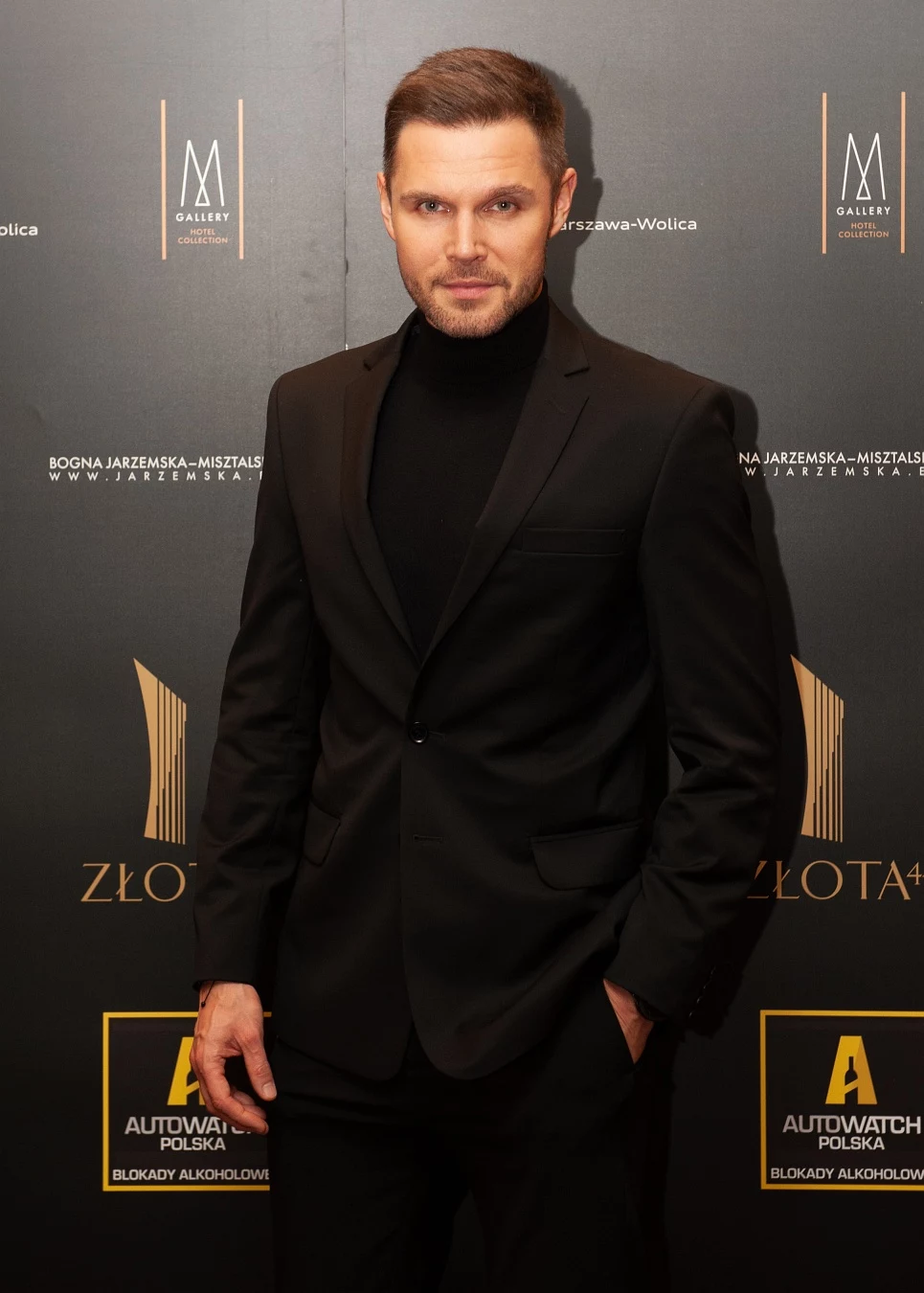 Marek Kaliszuk na wernisażu Bogny Jarzemskiej-Misztalskiej Marek Kaliszuk na wernisażu Bogny Jarzemskiej-Misztalskiej