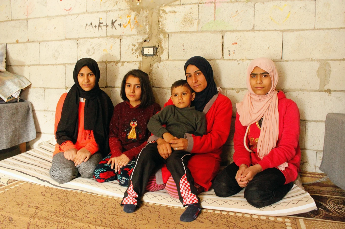 Khouloud z dziećmi Khouloud z dziećmi