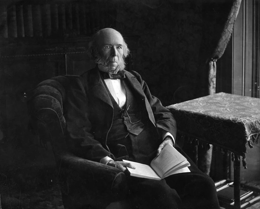 Herbert Spencer (1820-1903 r.) Angielski filozof, antropolog, biolog i socjolog, przedstawiciel organicyzmu oraz ewolucjonizmu w naukach społecznych. Jeszcze przed Darwinem sformułował filozoficzną teorię ewolucji. Został również uznany za jednego z najwybitniejszych przedstawicieli liberalizmu klasycznego. Istnieje przypuszczenie, że Spencer unikał kontaktów seksualnych przez całe swoje życie ze względu na ostrą formę skoliozy, na którą cierpiał. Być może też zatracił się w swojej działalności, zapominając o innych ważnych aspektach życia?