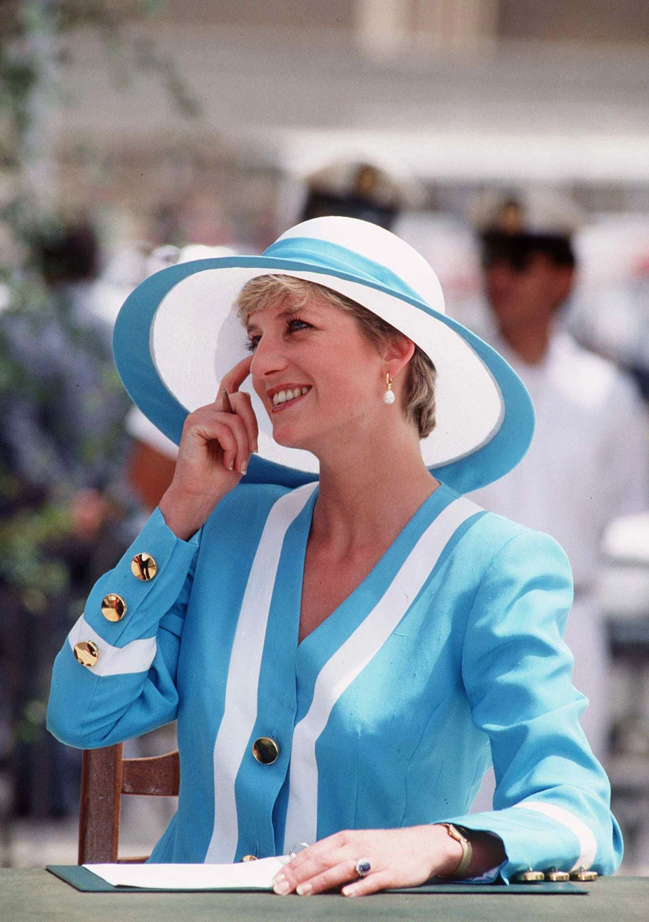 Księżna Diana jest do dziś inspiracją dla wielu kobiet Księżna Diana jest do dziś inspiracją dla wielu kobiet