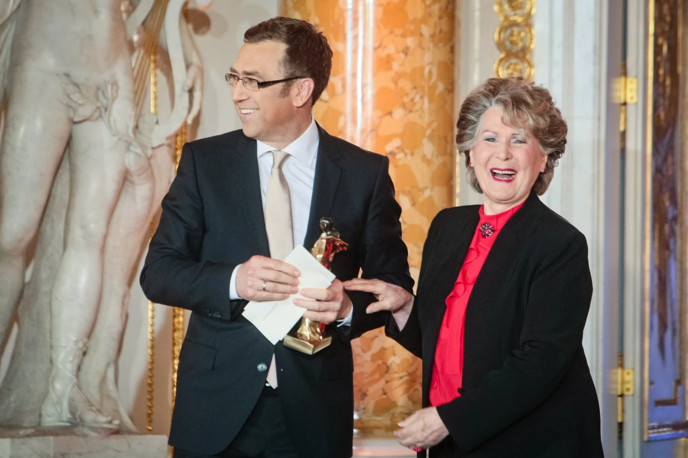 Maciej Orłoś i Irena Santor na wręczeniu statuetek Wiktorów w 2012 roku 