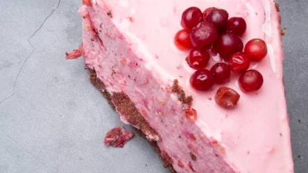 ​Owocowe ciasto bez pieczenia. Przygotujesz je nawet na ostatnią chwilę