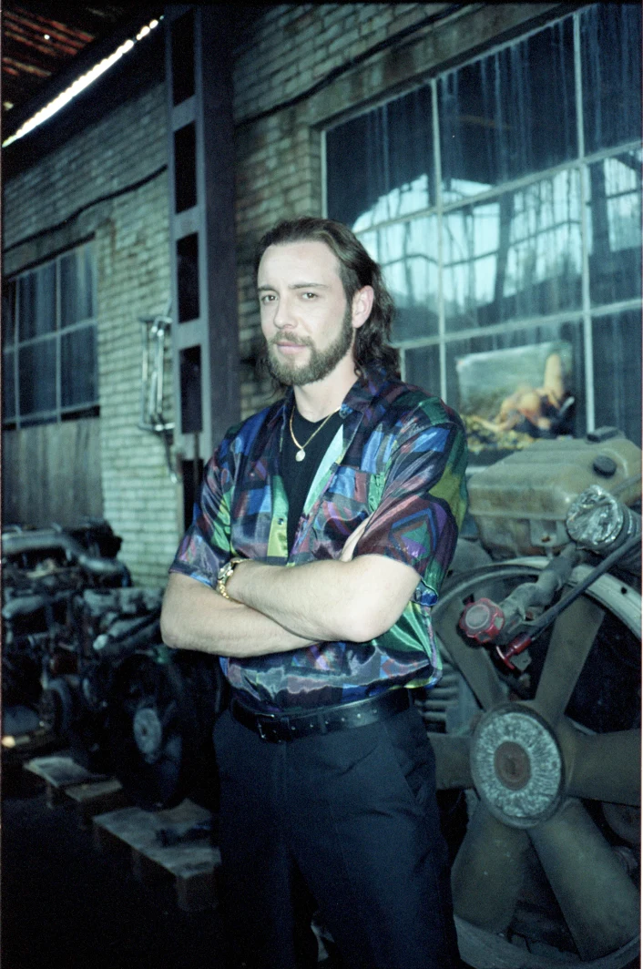 Marcin Kowalczyk na planie filmu "Jak zostałem gangsterem. Historia prawdziwa"