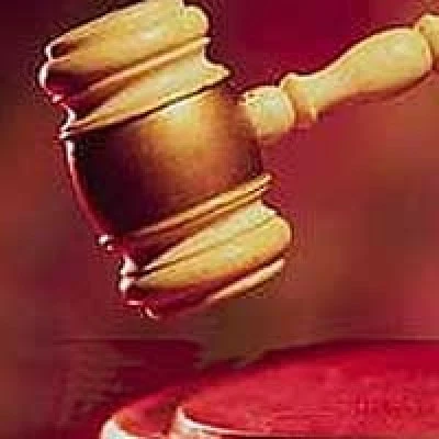 Prawo do złożenia zdania odrębnego wynika z przyznanej ustawowo niezawisłości przy orzekaniu Prawo do złożenia zdania odrębnego wynika z przyznanej ustawowo niezawisłości przy orzekaniu