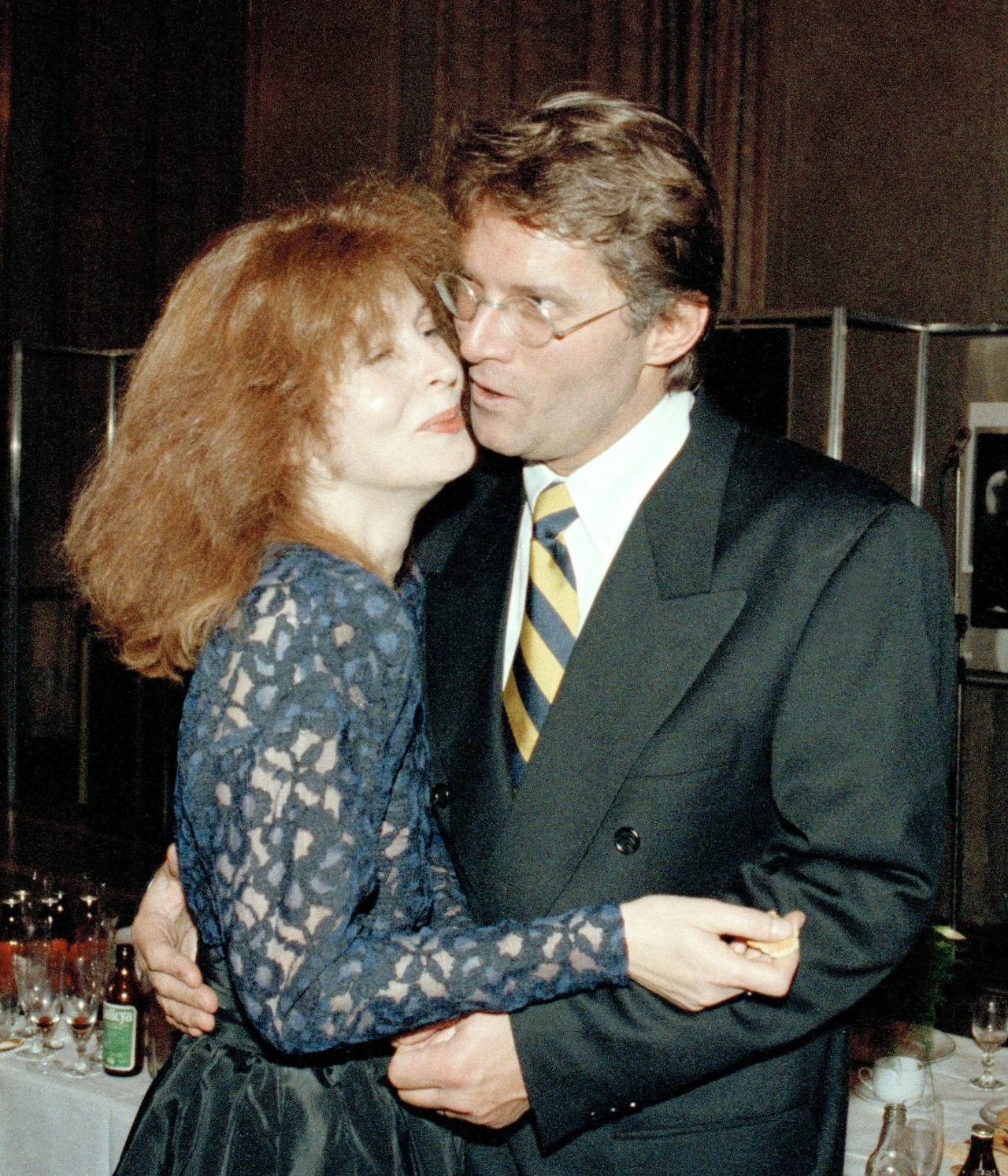 Anna Romantowska i Krzysztof Kolberger podczas ceremonii rozdania Wiktorów (1991)
