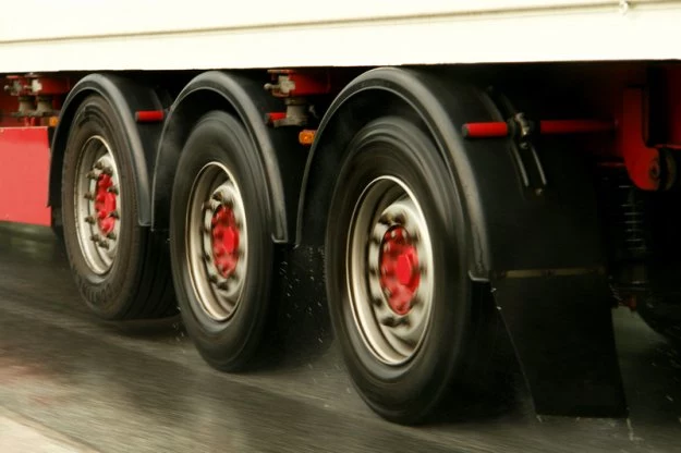 Należy poszukać mechanizmu, który umożliwi pobieranie opłat za tranzyt na autostradowych obwodnicach