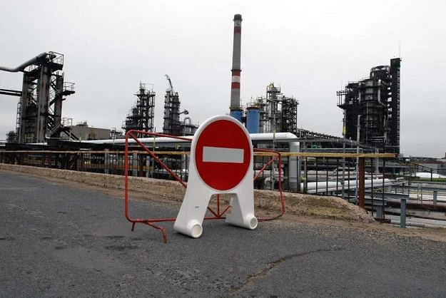 PKN Orlen kupił rafinerię w Możejkach po 1,5-rocznych negocjacjach pod koniec 2006 roku