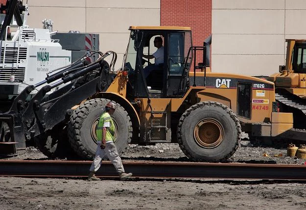 Konsorcjum COVEC chce zrezygnować z budowy odcinków autostrady A2