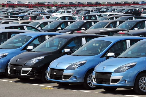 Leasing daje możliwość posiadania i używania samochodu mimo braku gotówki lub zdolności kredytowej