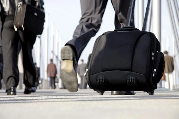 W zeszłym roku do Wlk. Brytanii przybyło 575 tys. obcokrajowców W zeszłym roku do Wlk. Brytanii przybyło 575 tys. obcokrajowców